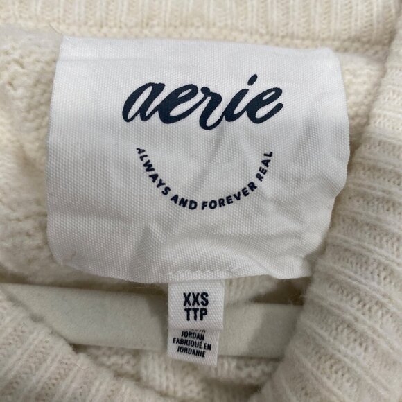 Aerie unREAL Cable Crew Sweater in natural oversized XXS fisherman’s cable knit - Picture 6 of 11